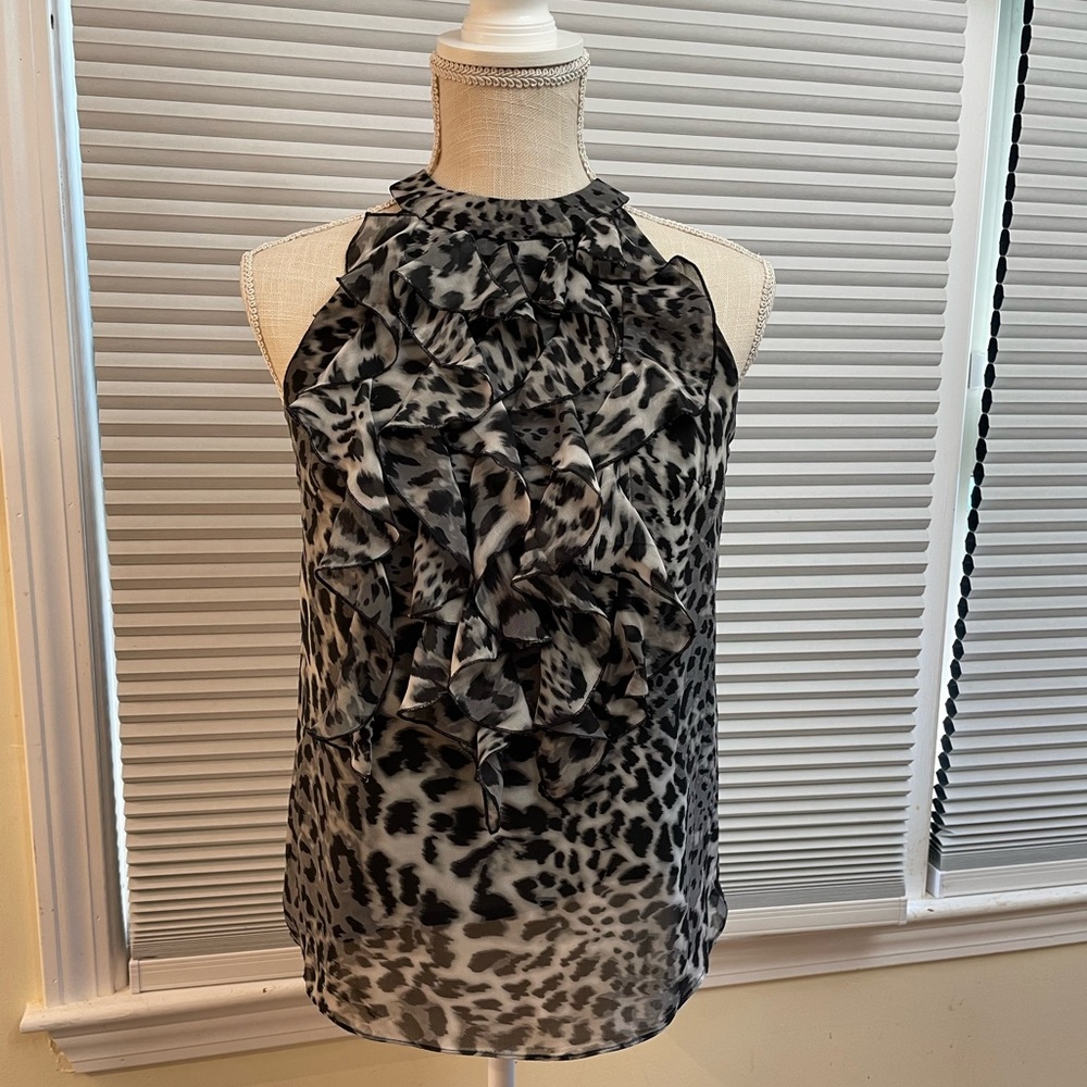 NY&Co Top